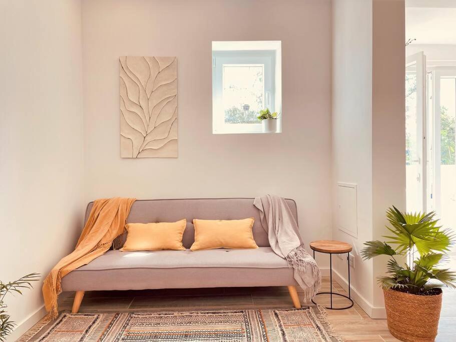Barcarena Cozy Apartment With Private Courtyard מראה חיצוני תמונה