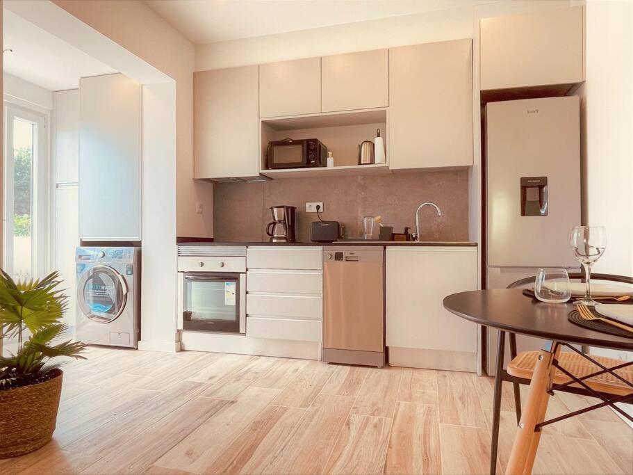Barcarena Cozy Apartment With Private Courtyard מראה חיצוני תמונה